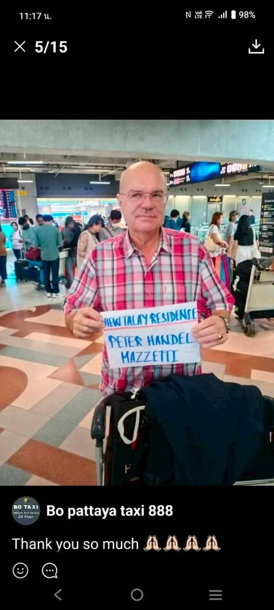 Lek Taxi guest after a safe journey